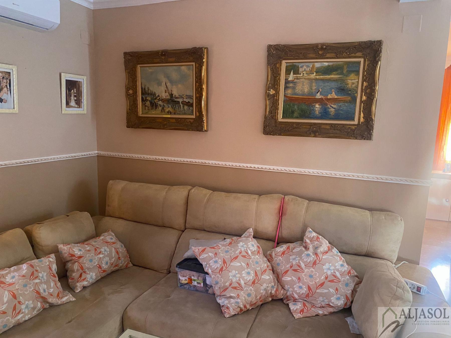 Venta de casa en Valencina de la Concepción