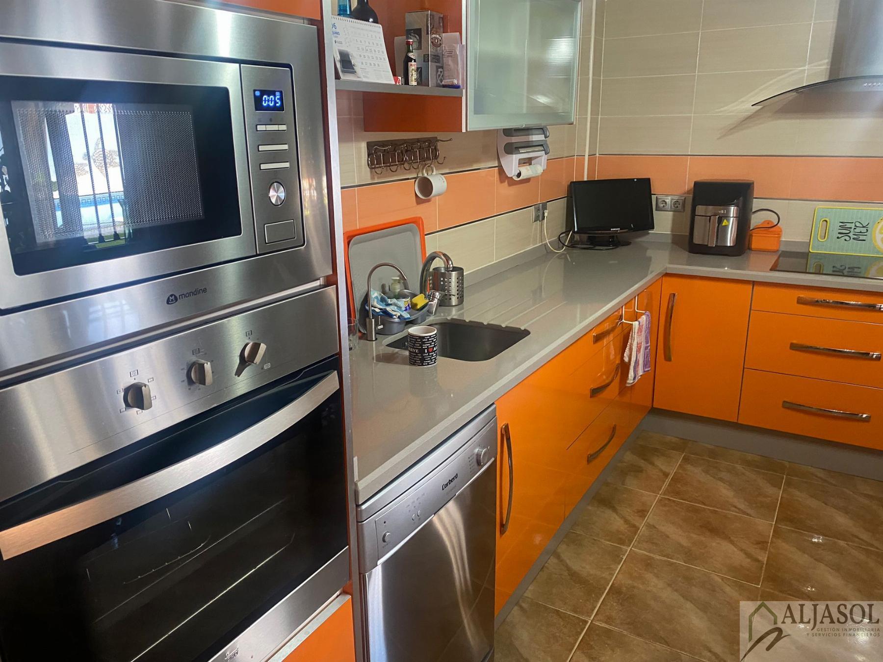 Venta de casa en Valencina de la Concepción