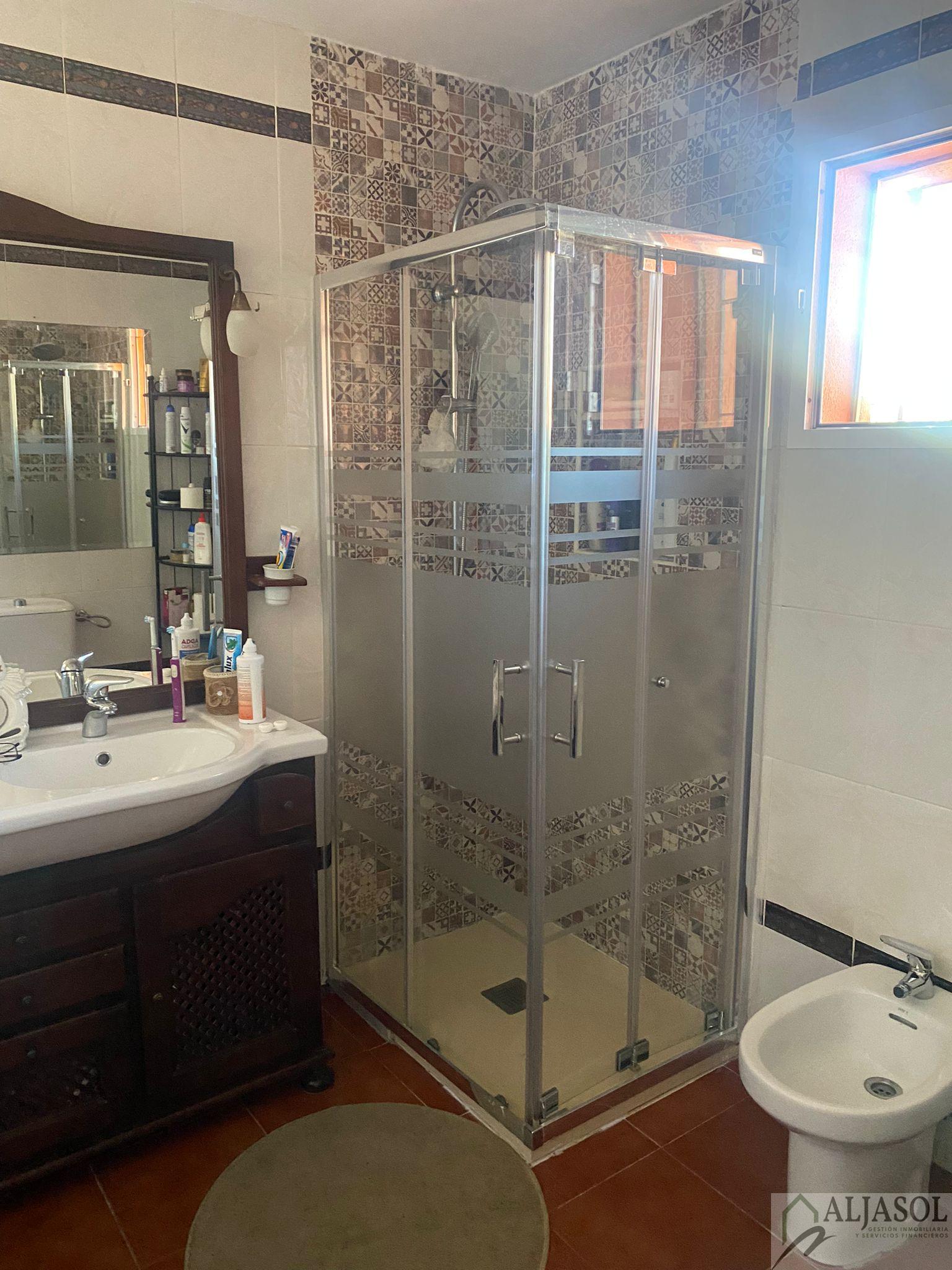 Venta de casa en Valencina de la Concepción
