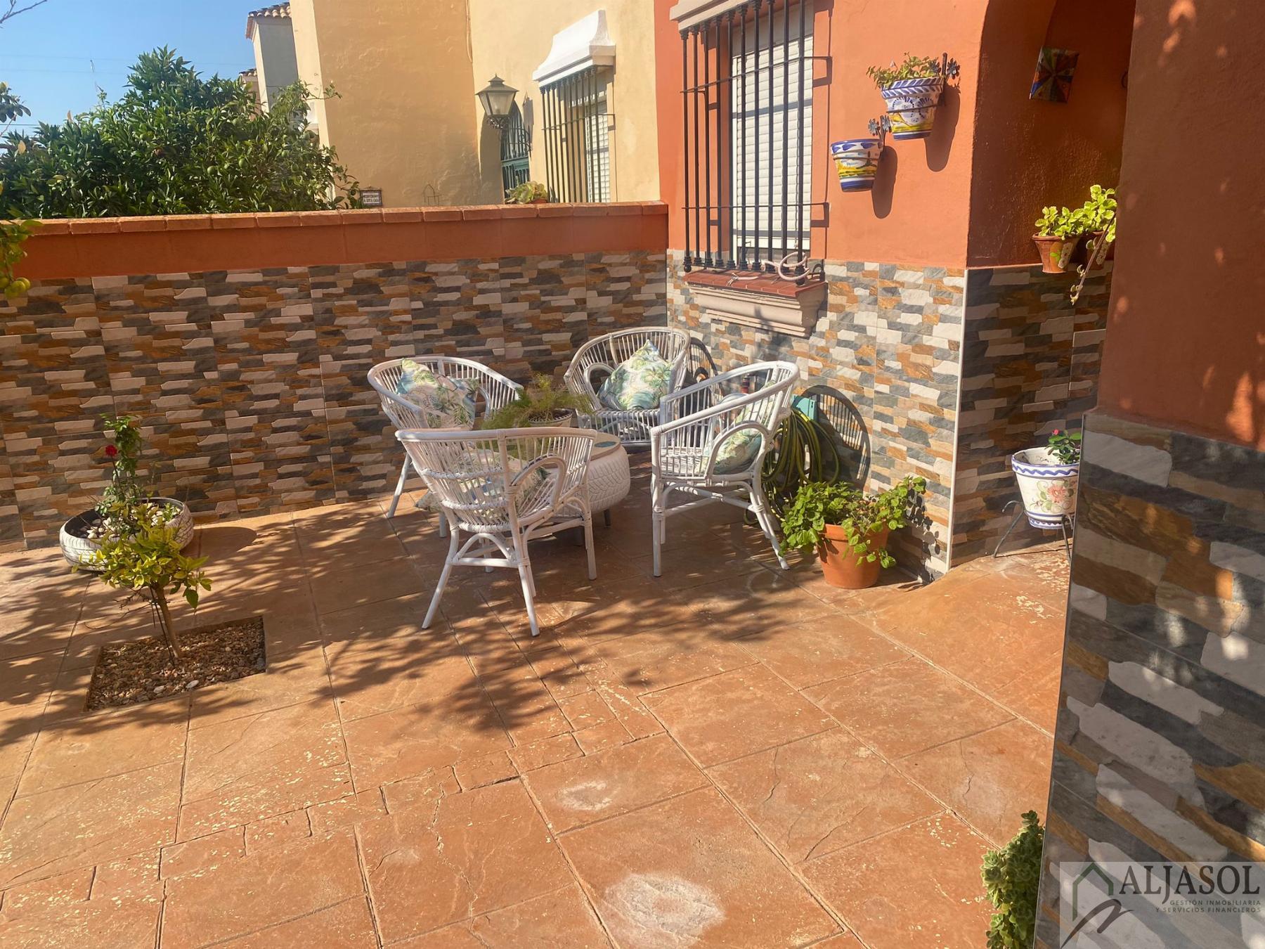 Venta de casa en Valencina de la Concepción