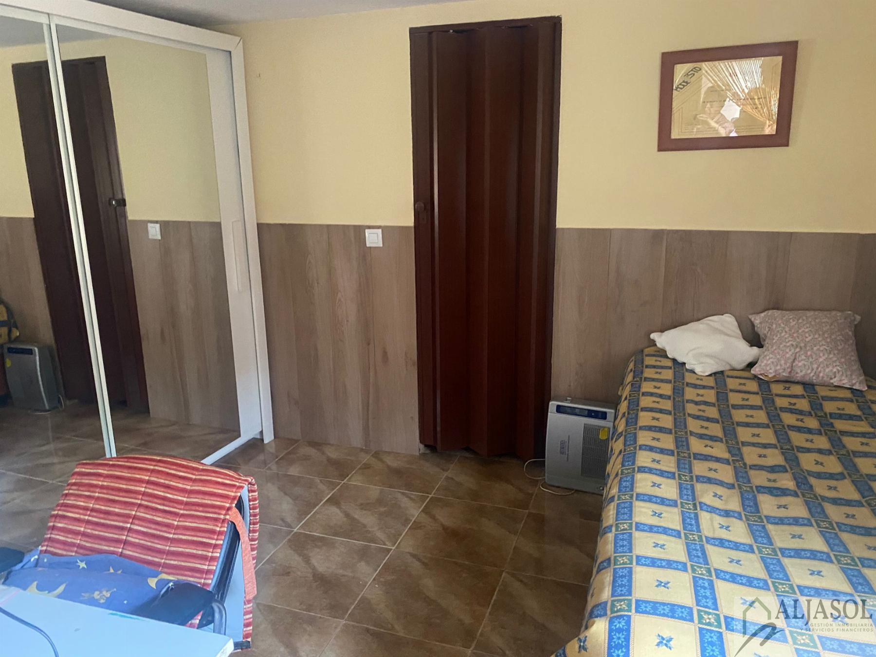 Venta de casa en Valencina de la Concepción