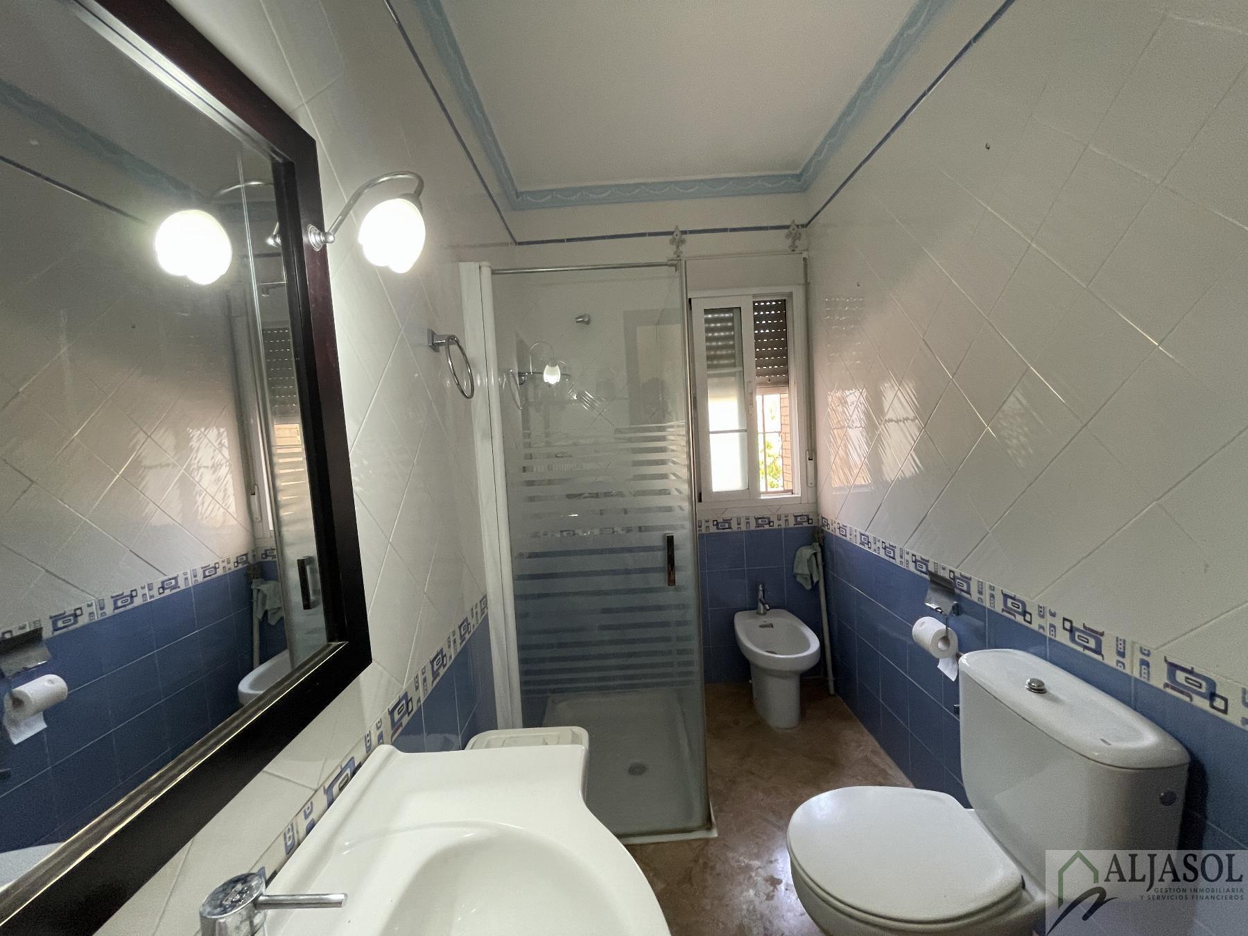 For sale of chalet in Bollullos de la Mitación
