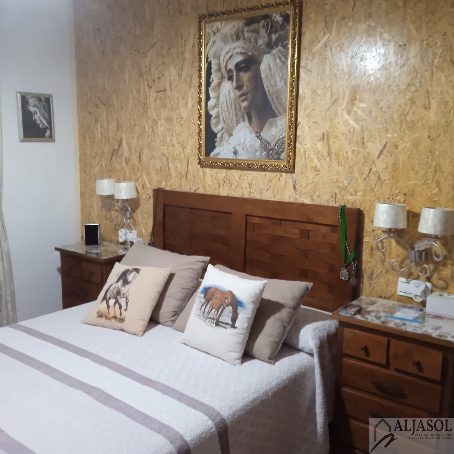 Venta de casa en Carmona