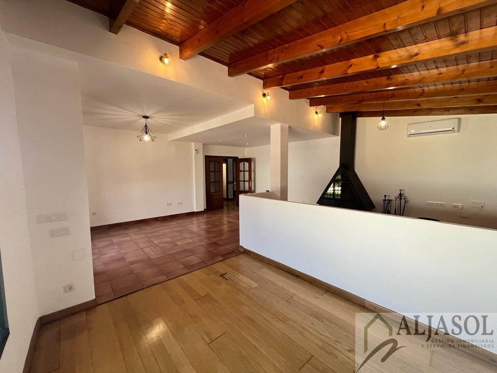 Venta de casa en Bormujos