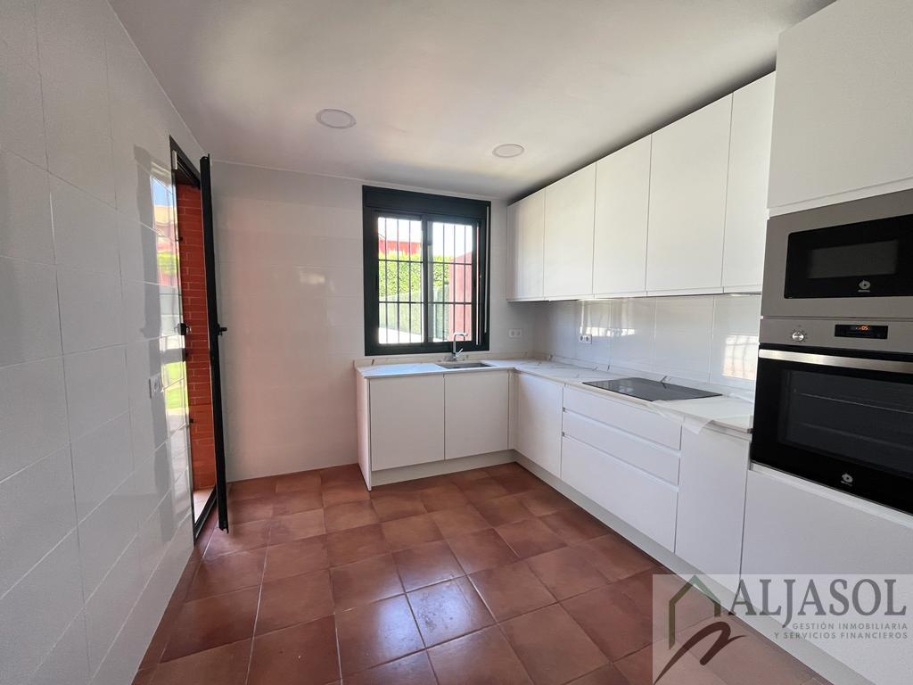 Venta de casa en Bormujos