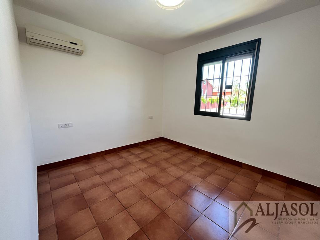 Venta de casa en Bormujos
