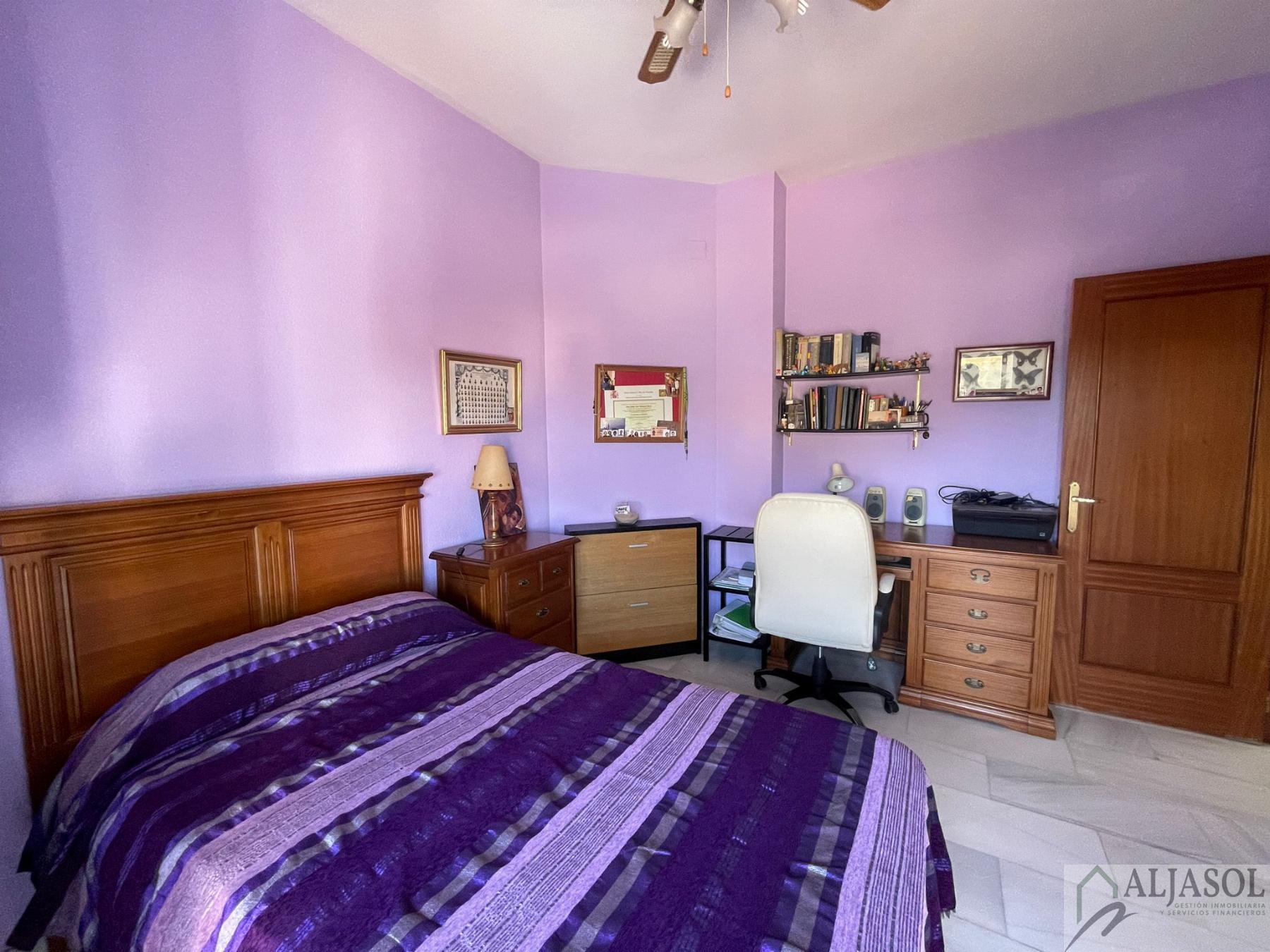 Venta de chalet en Valencina de la Concepción