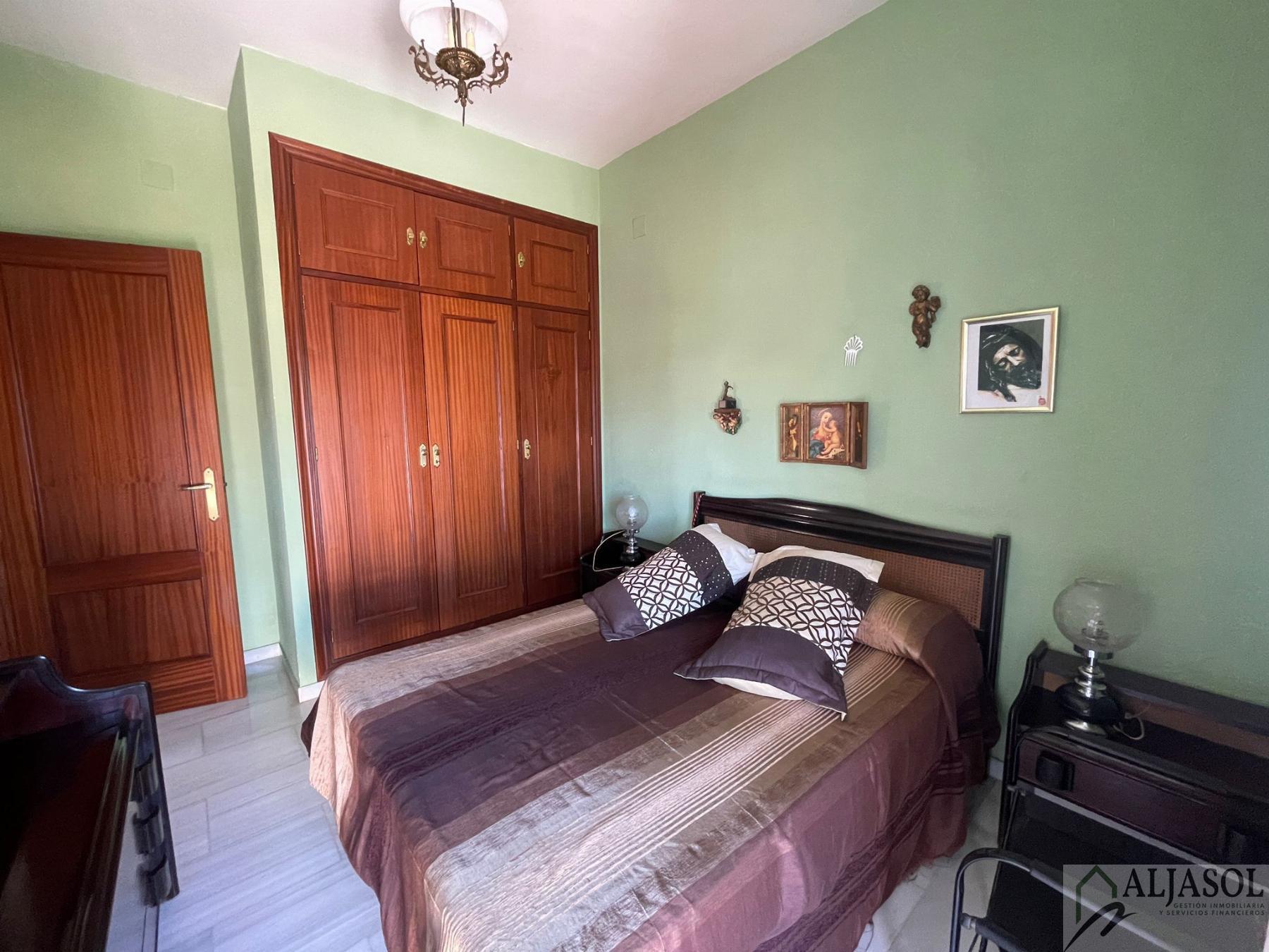 Venta de chalet en Valencina de la Concepción