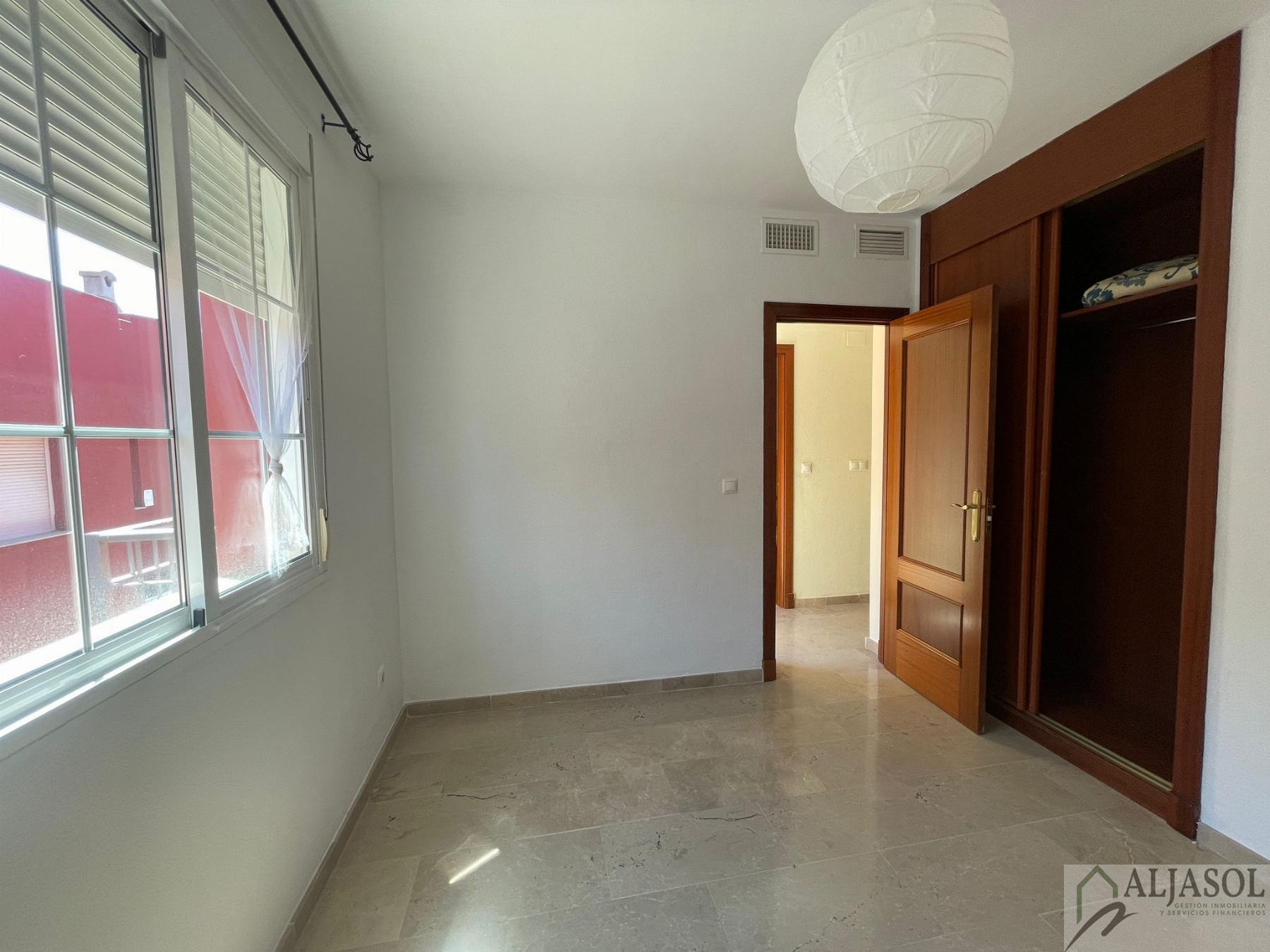 For sale of house in Bollullos de la Mitación