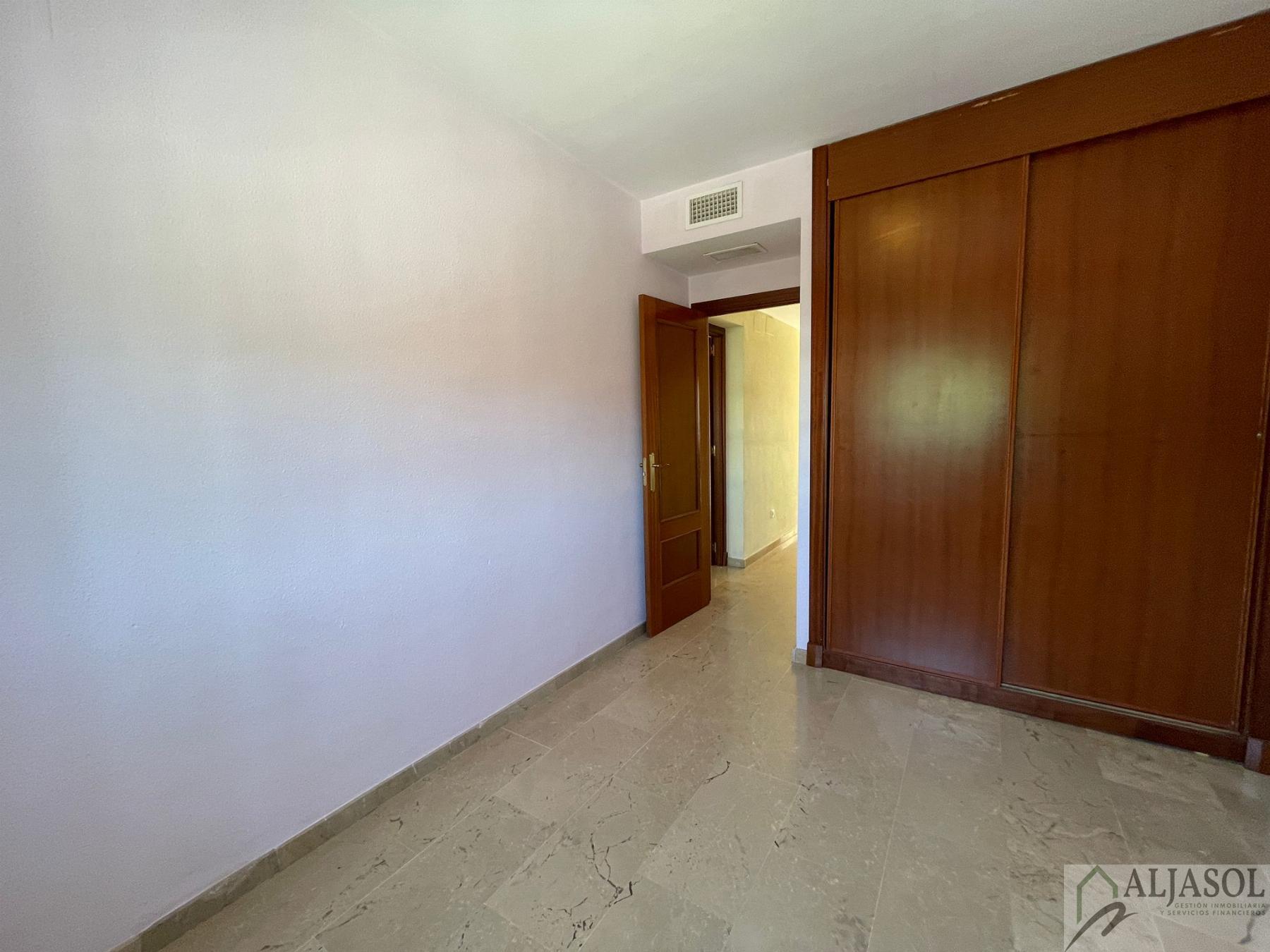 For sale of house in Bollullos de la Mitación