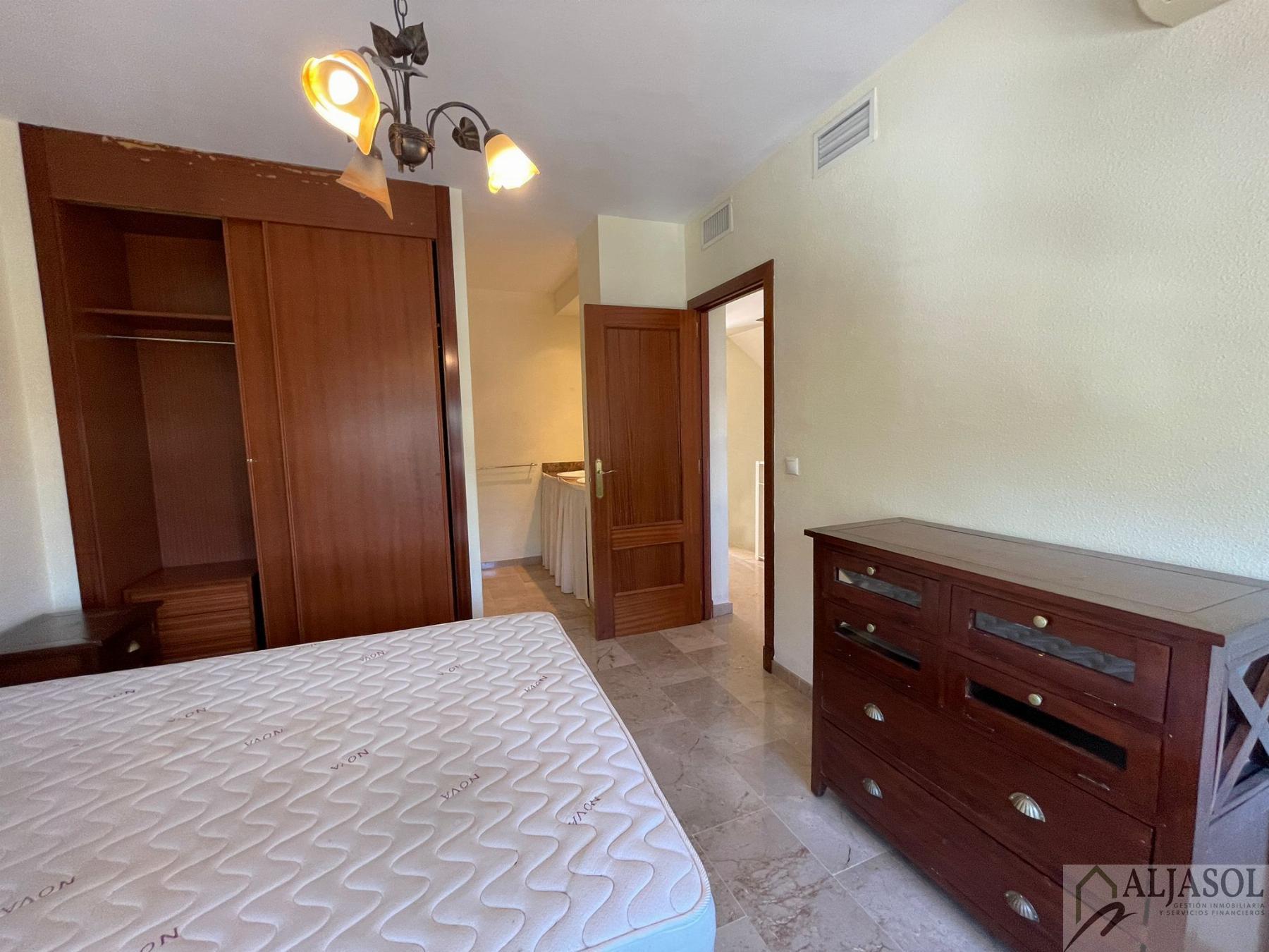 For sale of house in Bollullos de la Mitación