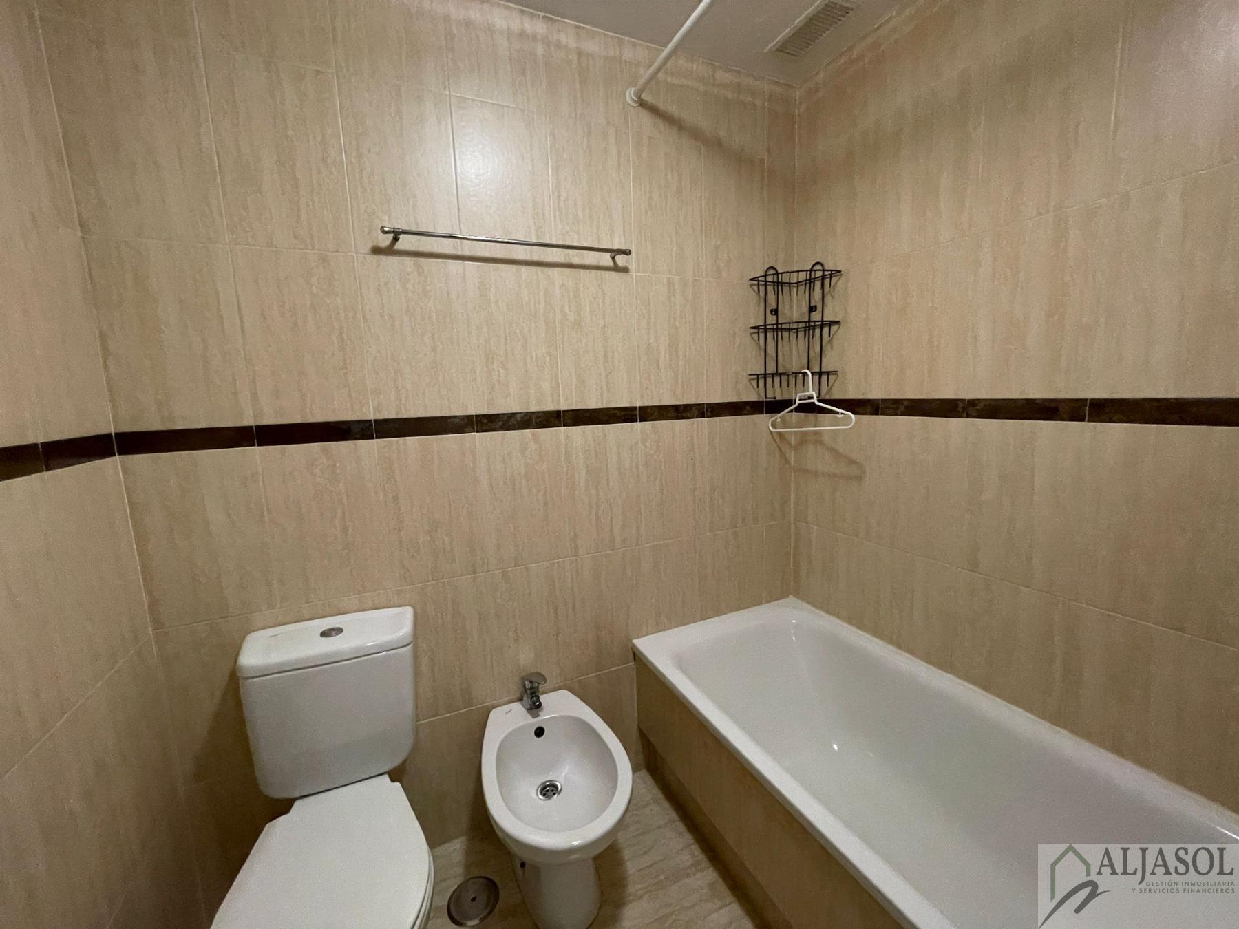 For sale of house in Bollullos de la Mitación