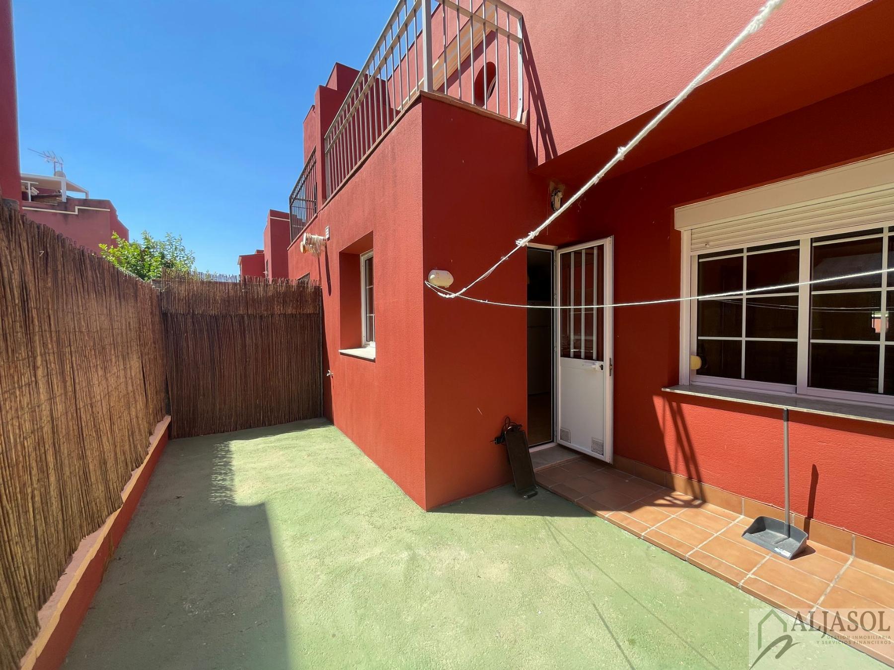 For sale of house in Bollullos de la Mitación