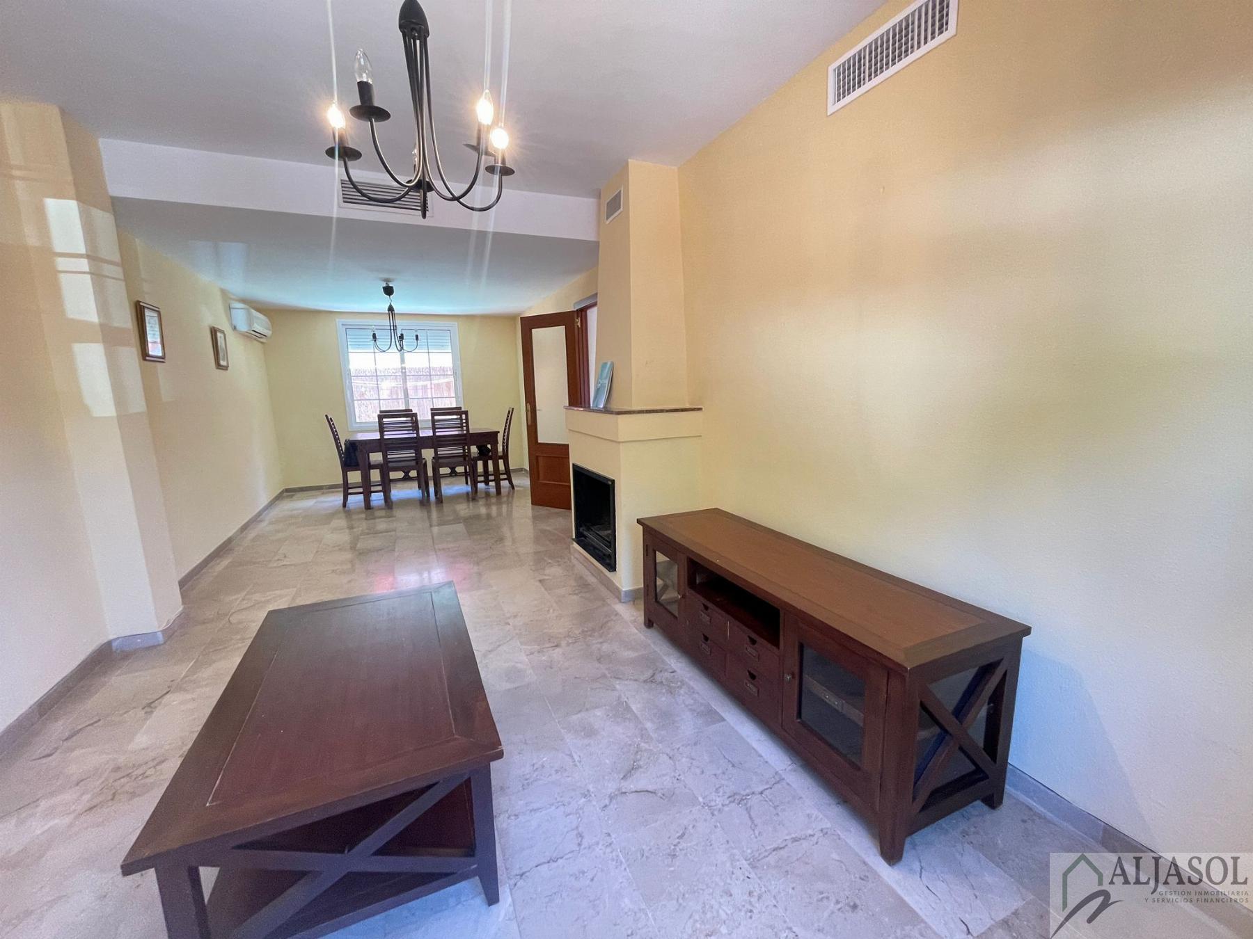 For sale of house in Bollullos de la Mitación