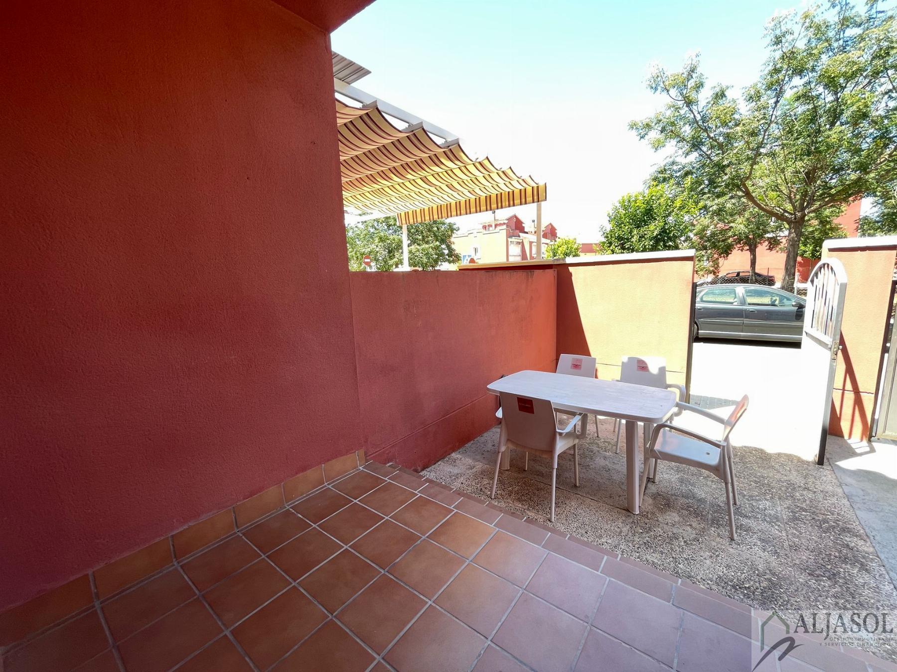 For sale of house in Bollullos de la Mitación