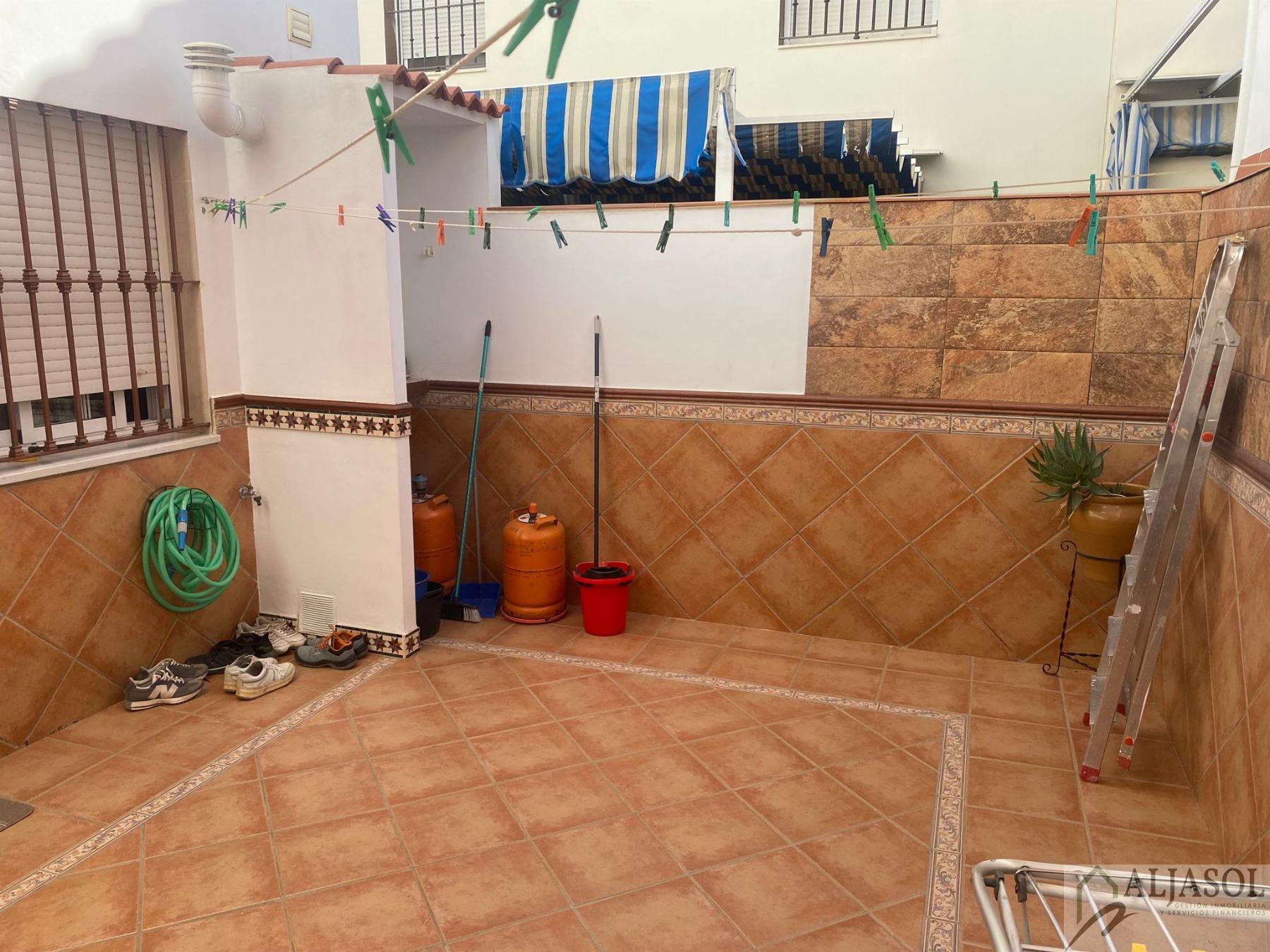 Venta de casa en Bormujos