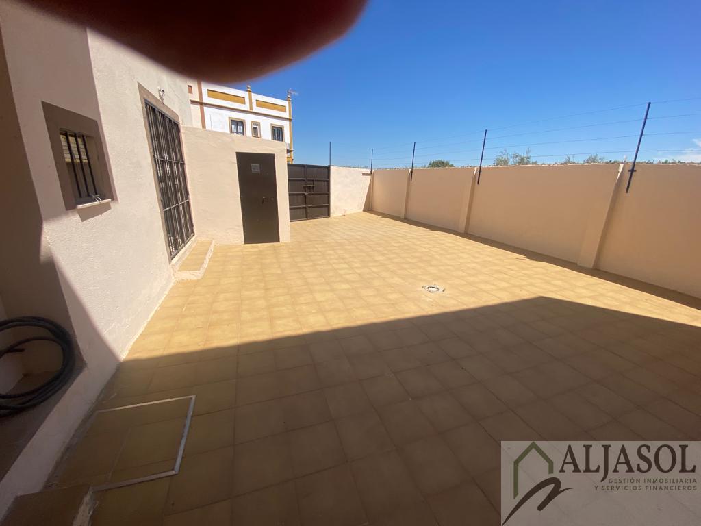 For sale of house in Olivares