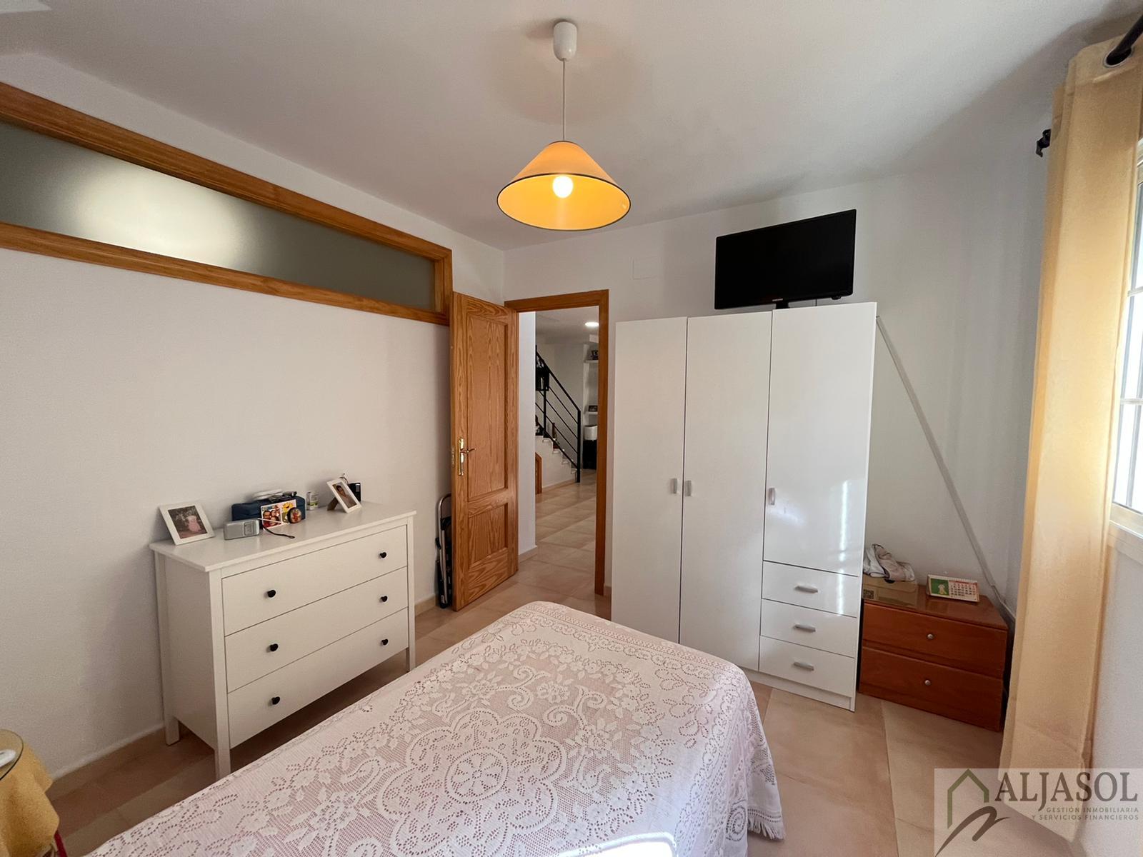 Venta de casa en Olivares