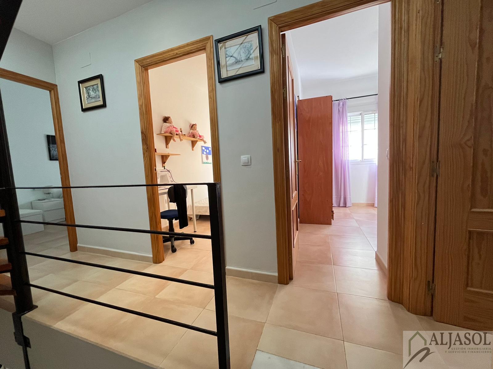 Venta de casa en Olivares