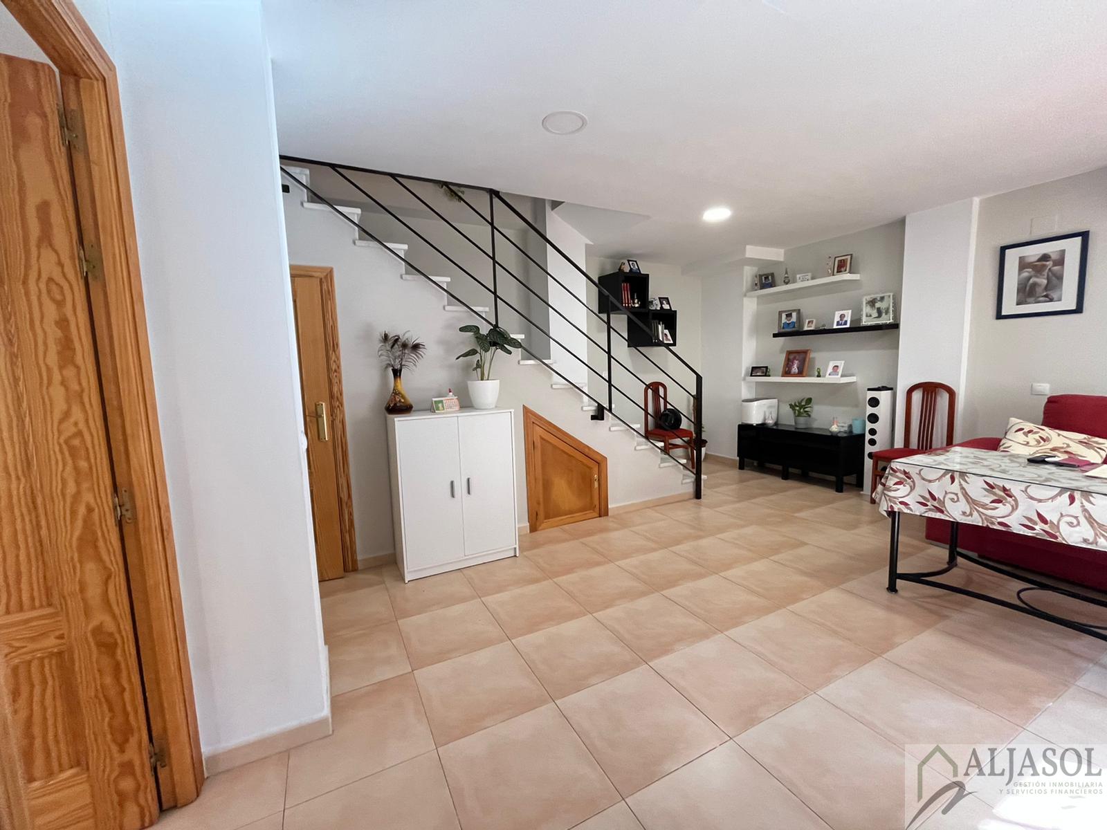 Venta de casa en Olivares