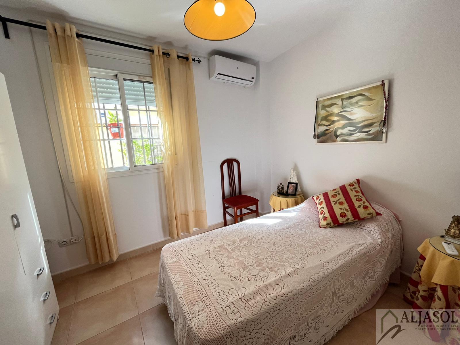 Venta de casa en Olivares