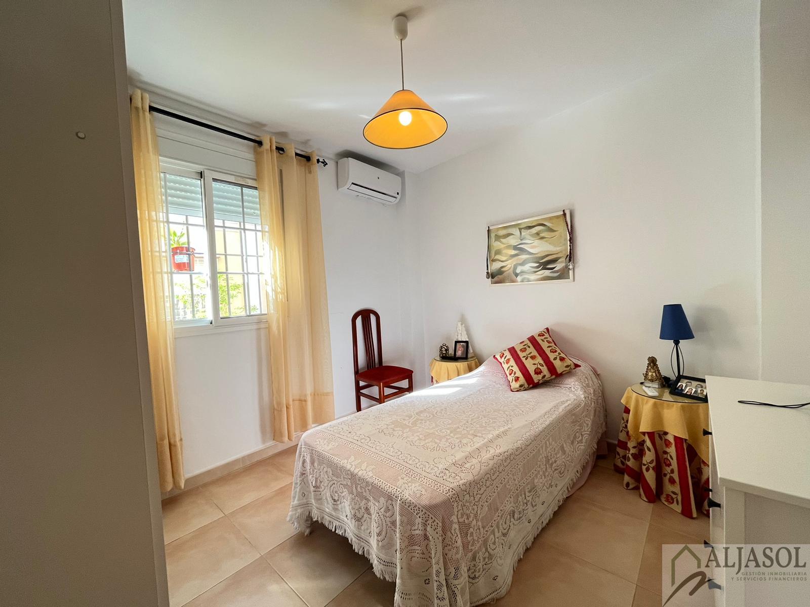 Venta de casa en Olivares