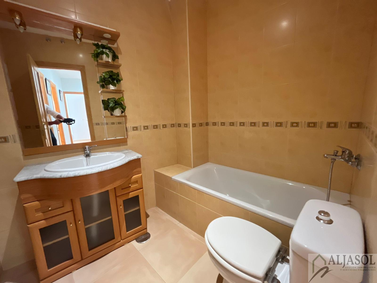 Venta de casa en Olivares