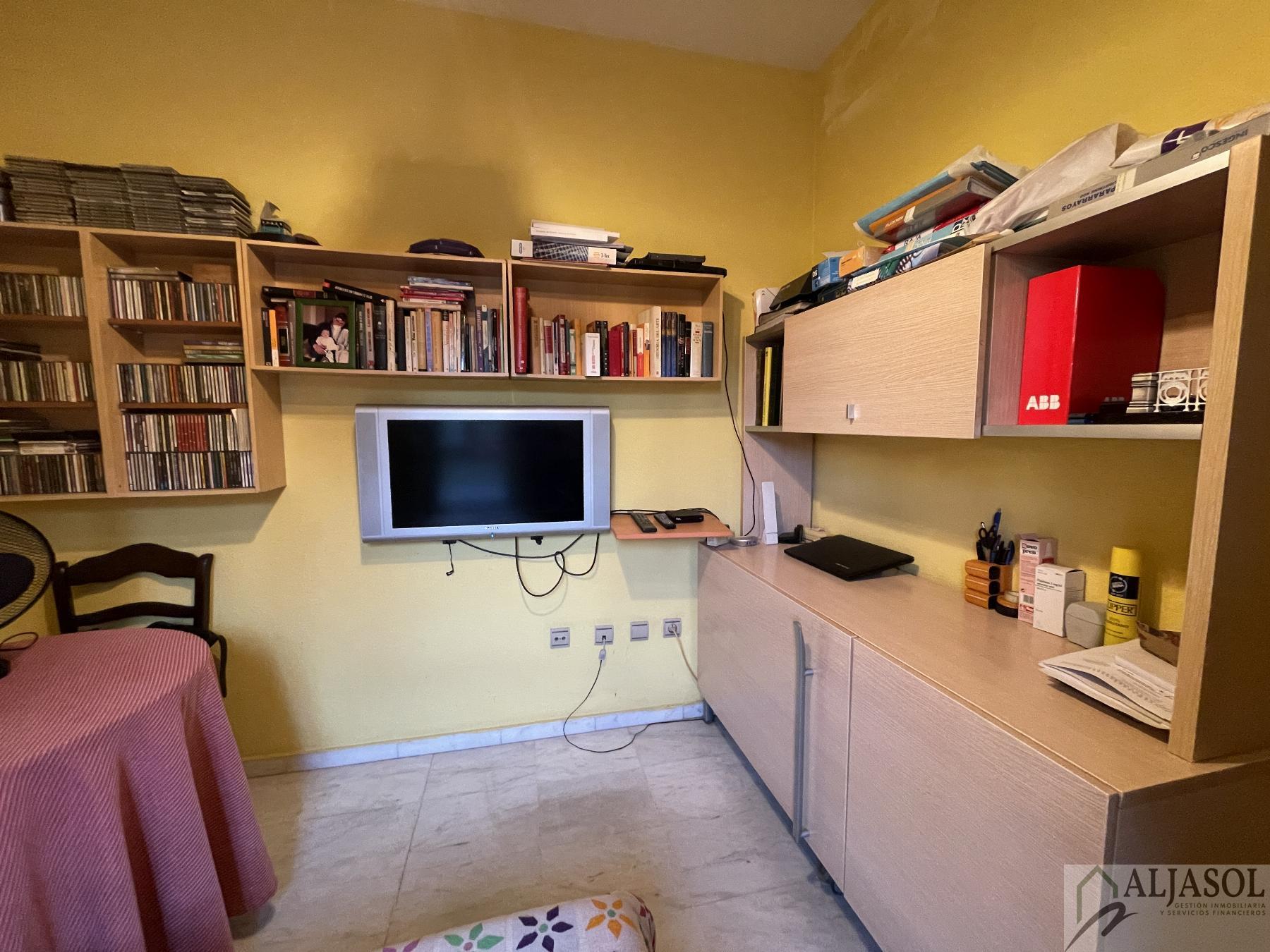 For sale of house in Valencina de la Concepción