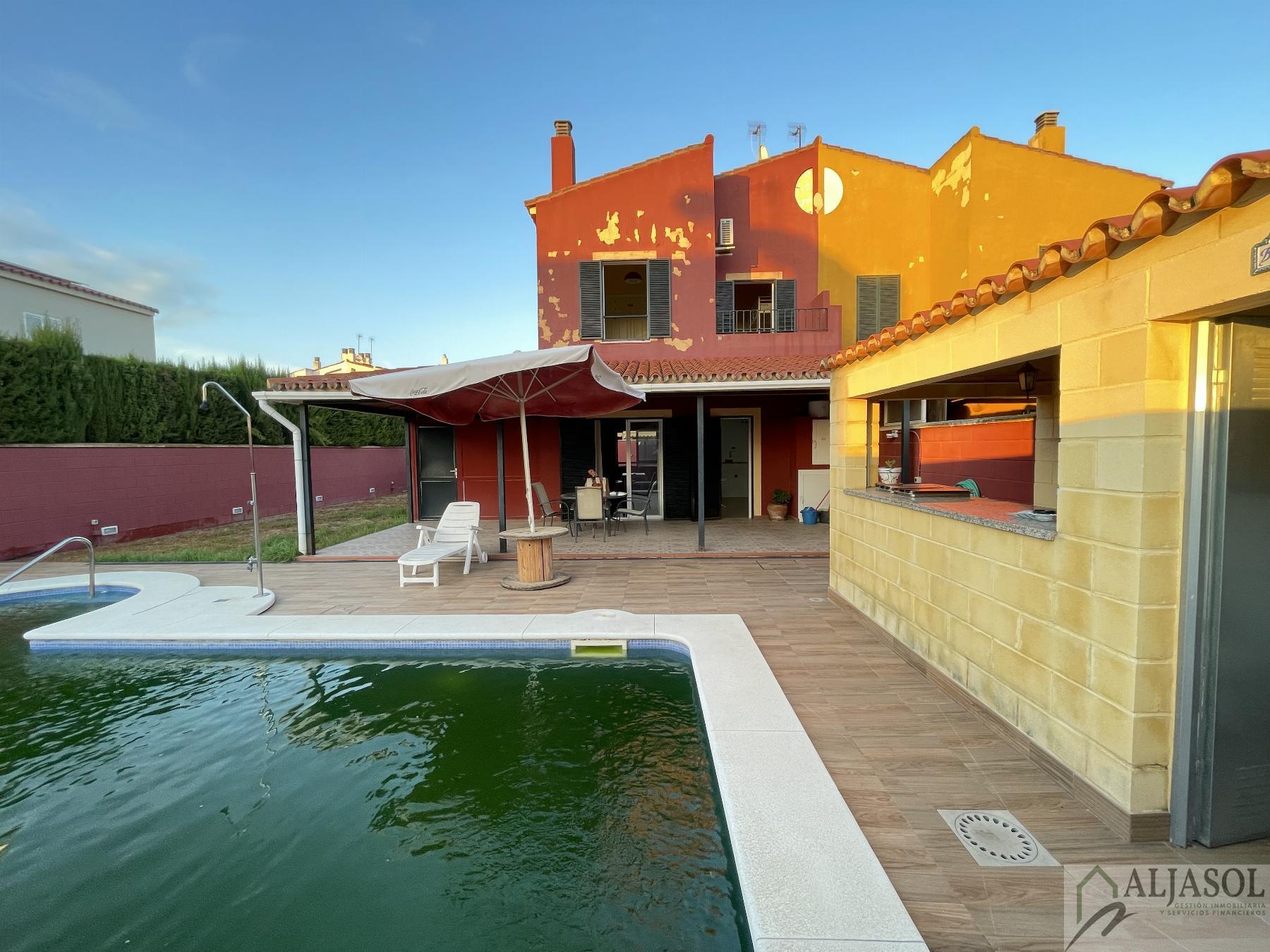 For sale of house in Valencina de la Concepción