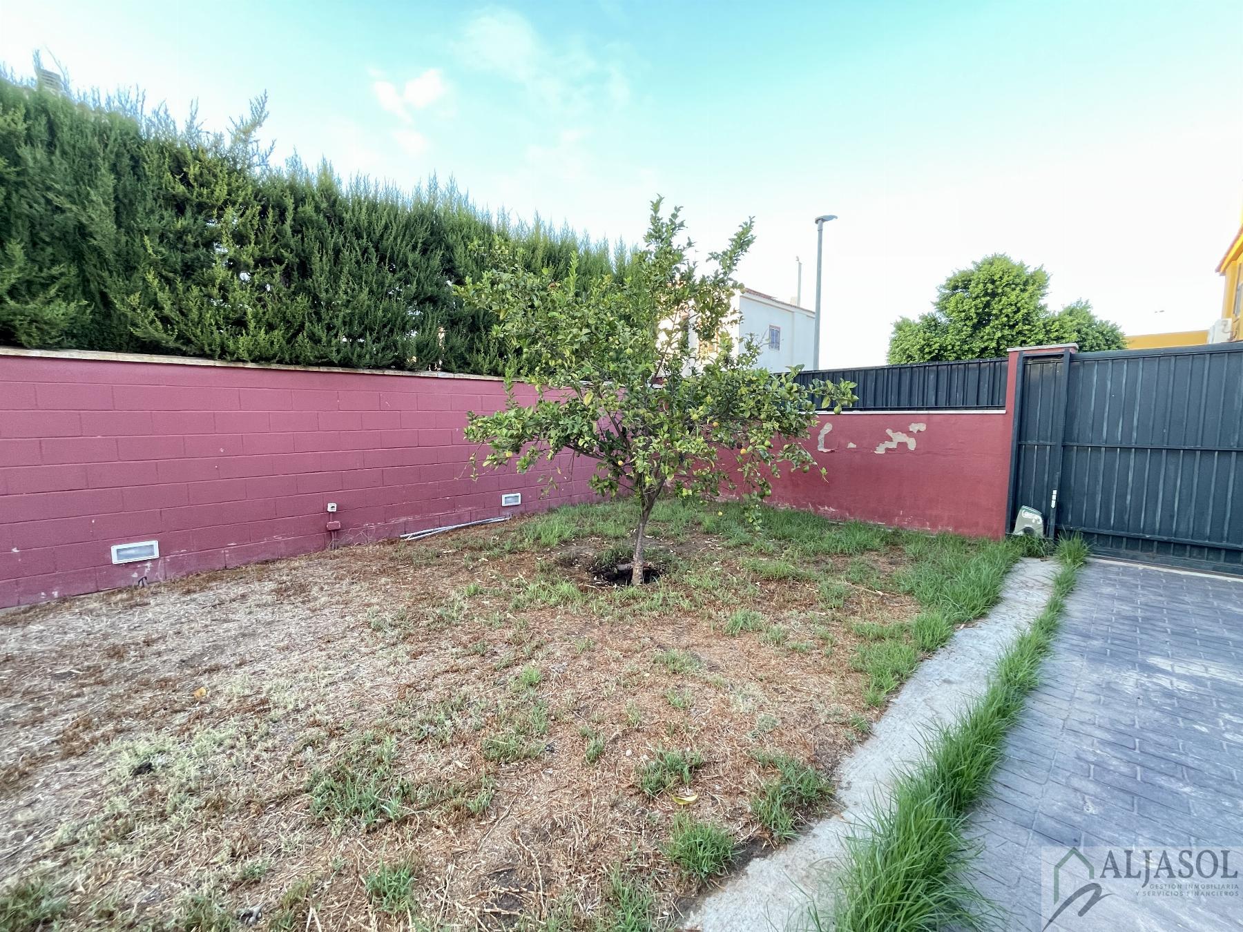 For sale of house in Valencina de la Concepción