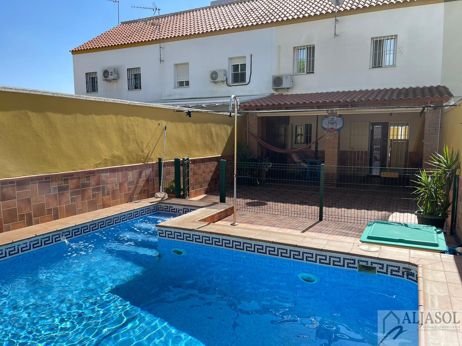 For sale of house in Bormujos