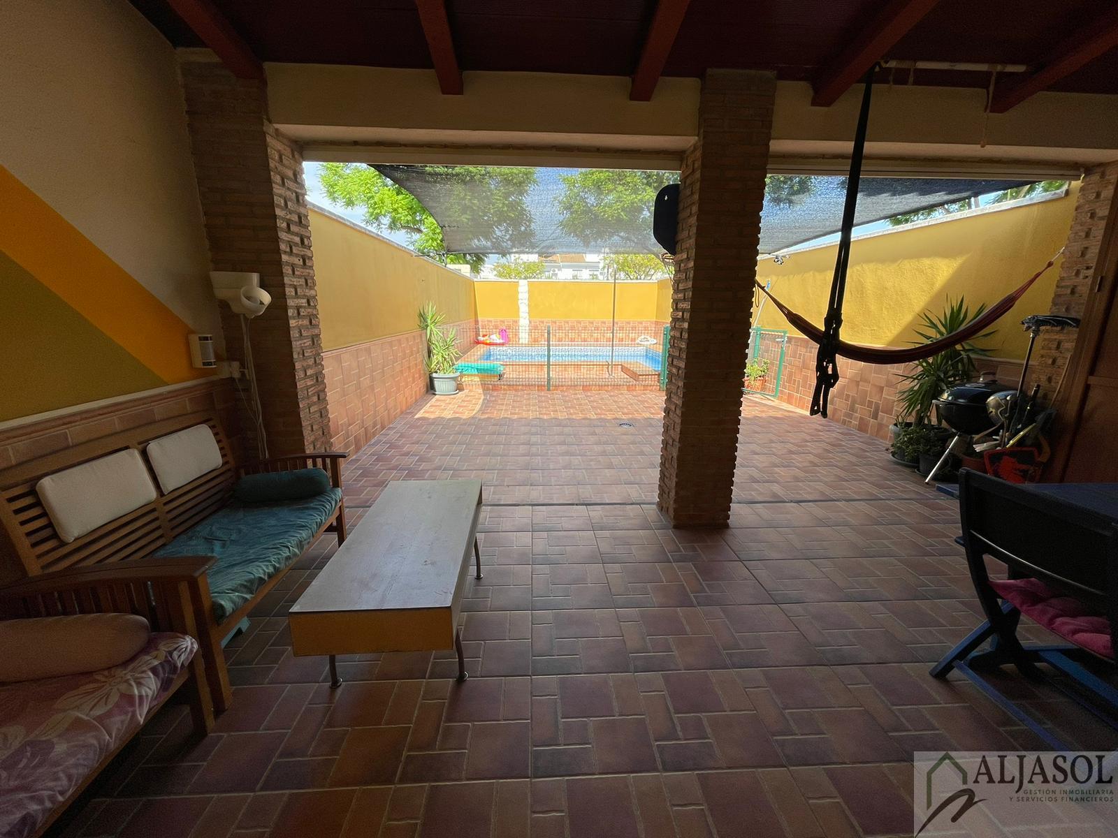 For sale of house in Bormujos