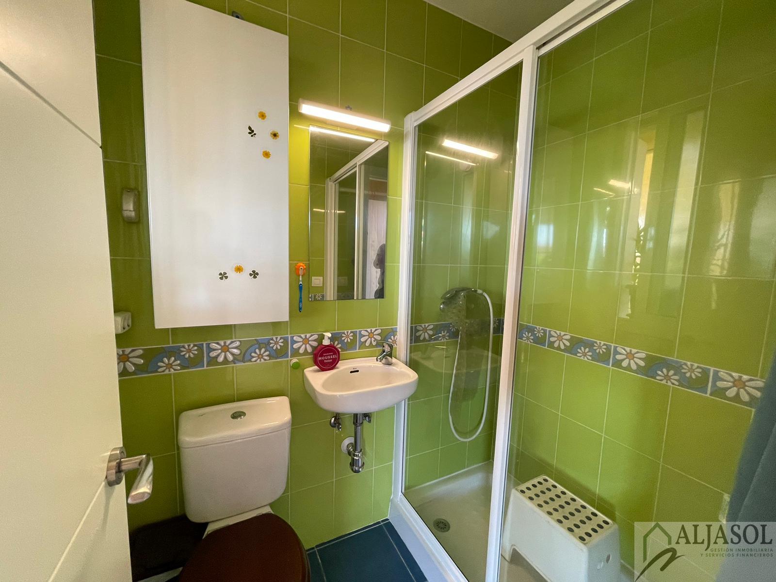 For sale of house in Bormujos