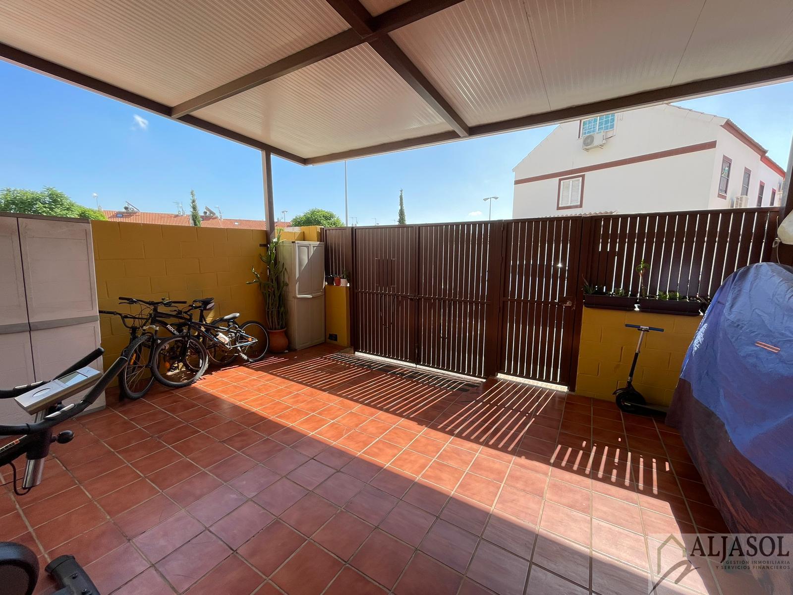 For sale of house in Bormujos