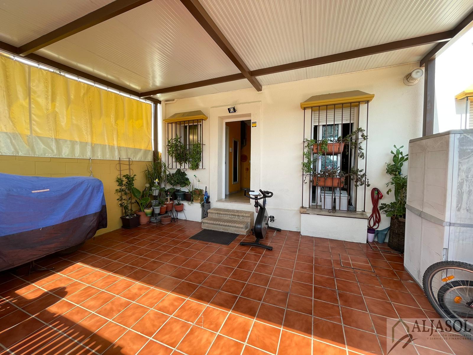 For sale of house in Bormujos