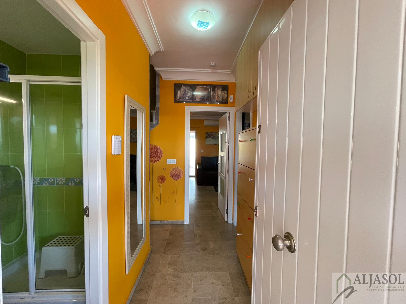 For sale of house in Bormujos