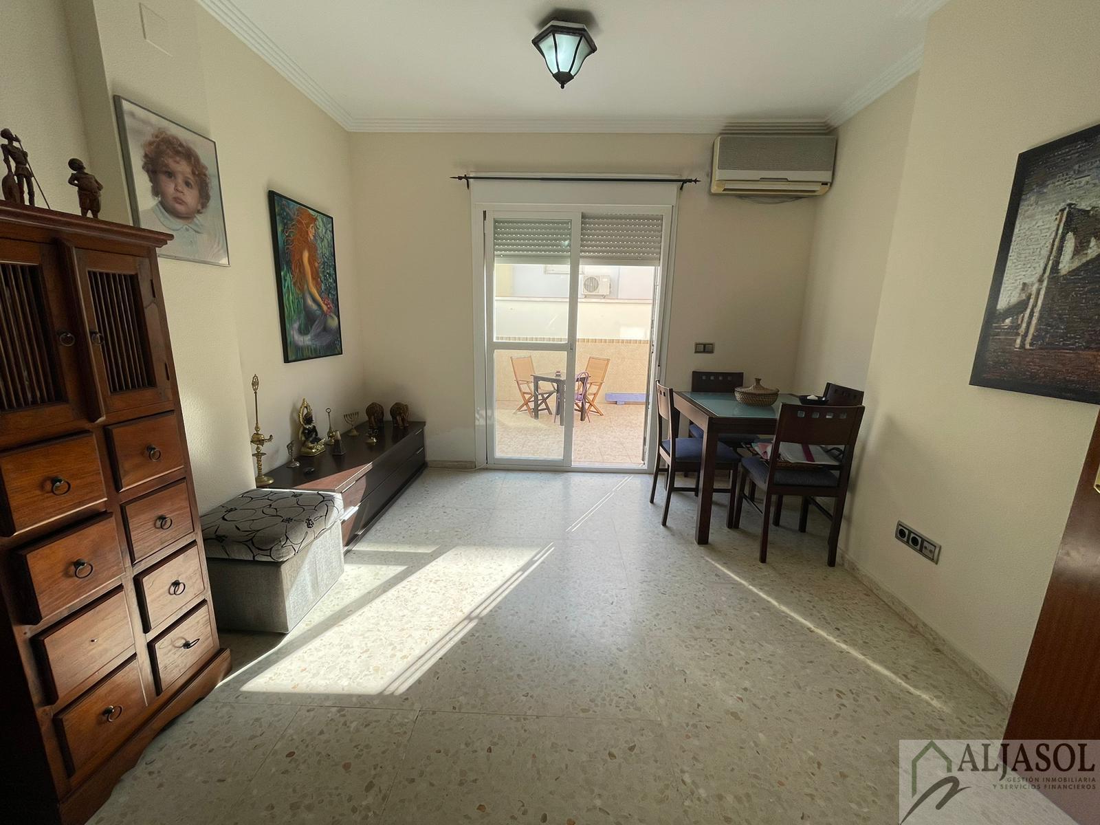 For sale of house in Bollullos de la Mitación