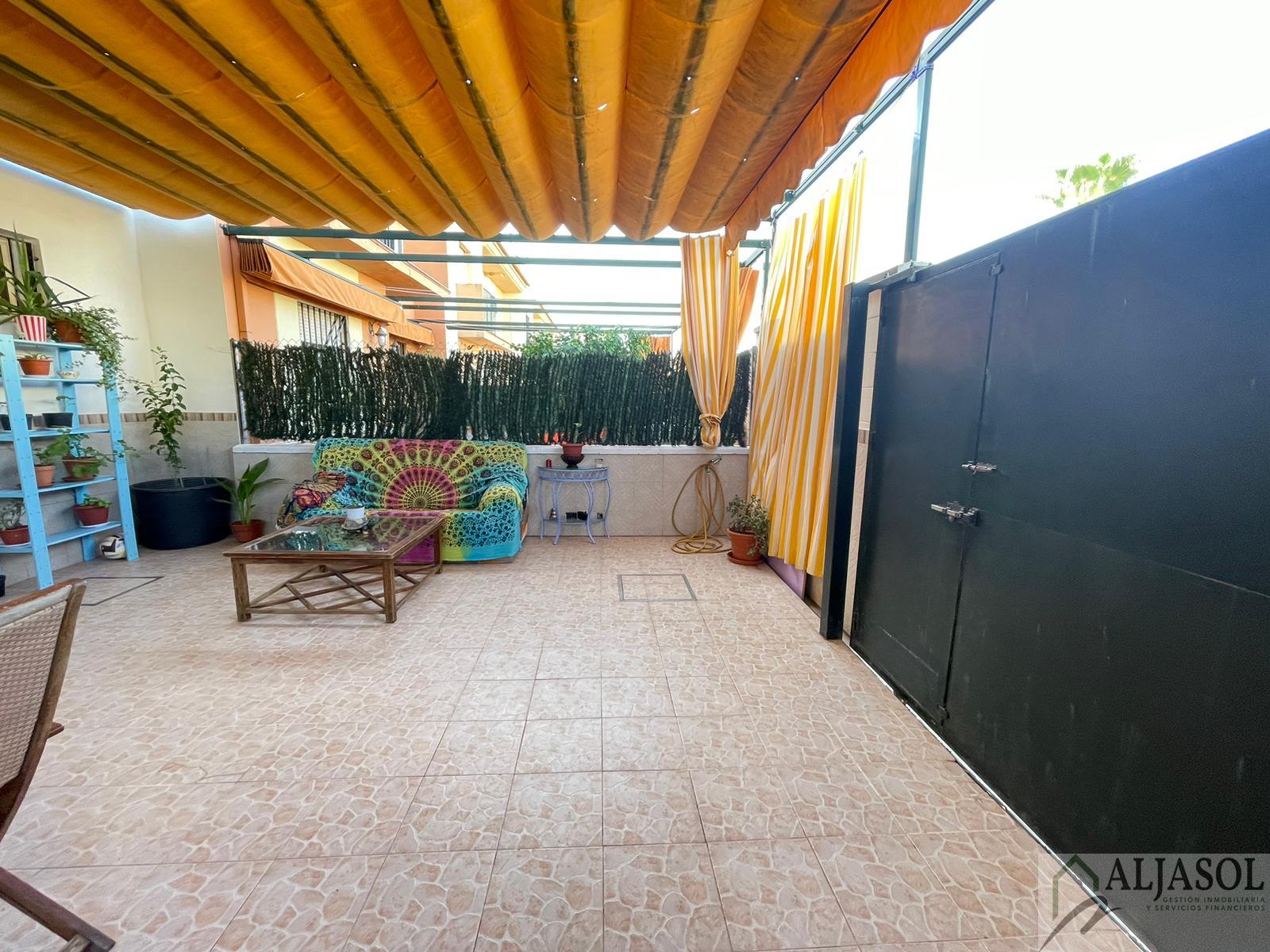 For sale of house in Bollullos de la Mitación