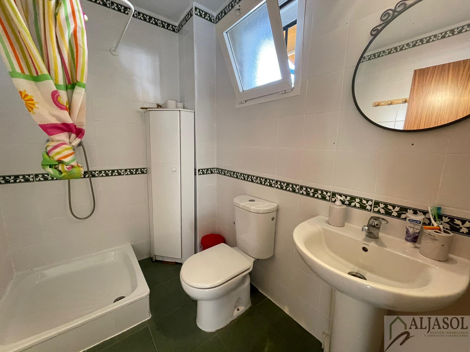 For sale of house in Bollullos de la Mitación