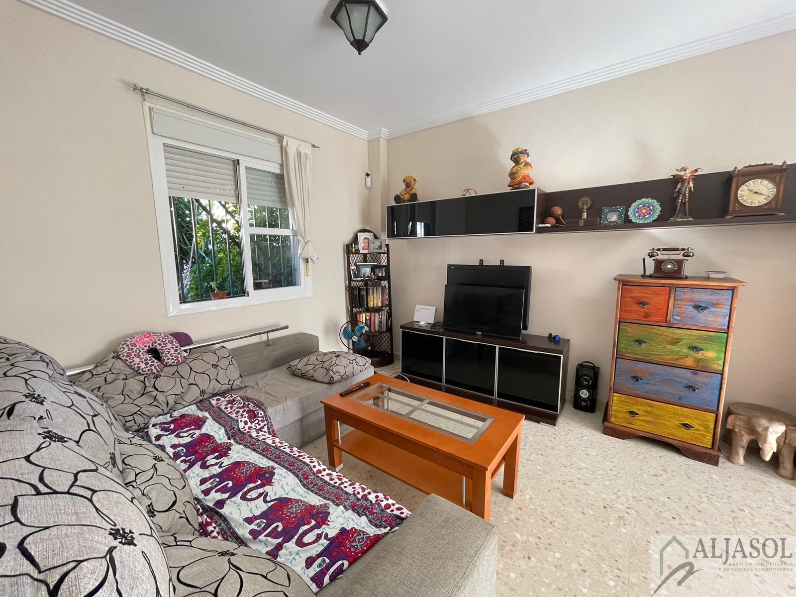 For sale of house in Bollullos de la Mitación