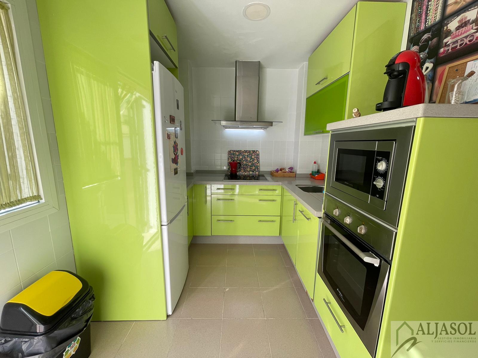 For sale of house in Bollullos de la Mitación