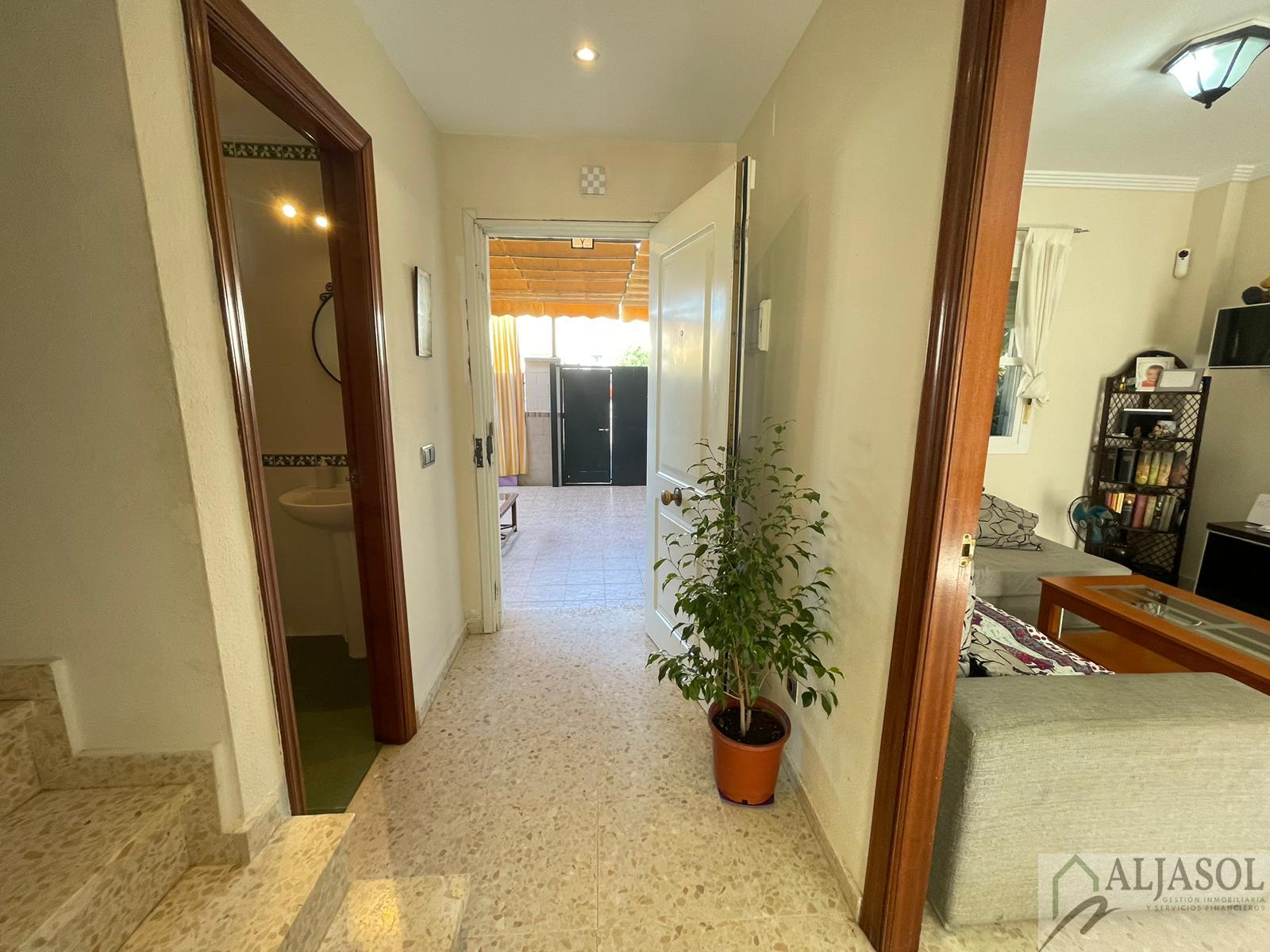 For sale of house in Bollullos de la Mitación