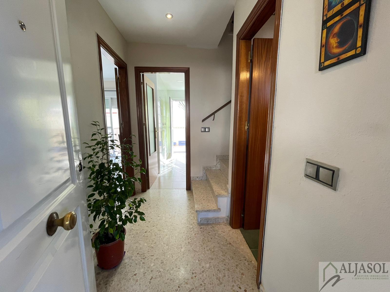 For sale of house in Bollullos de la Mitación