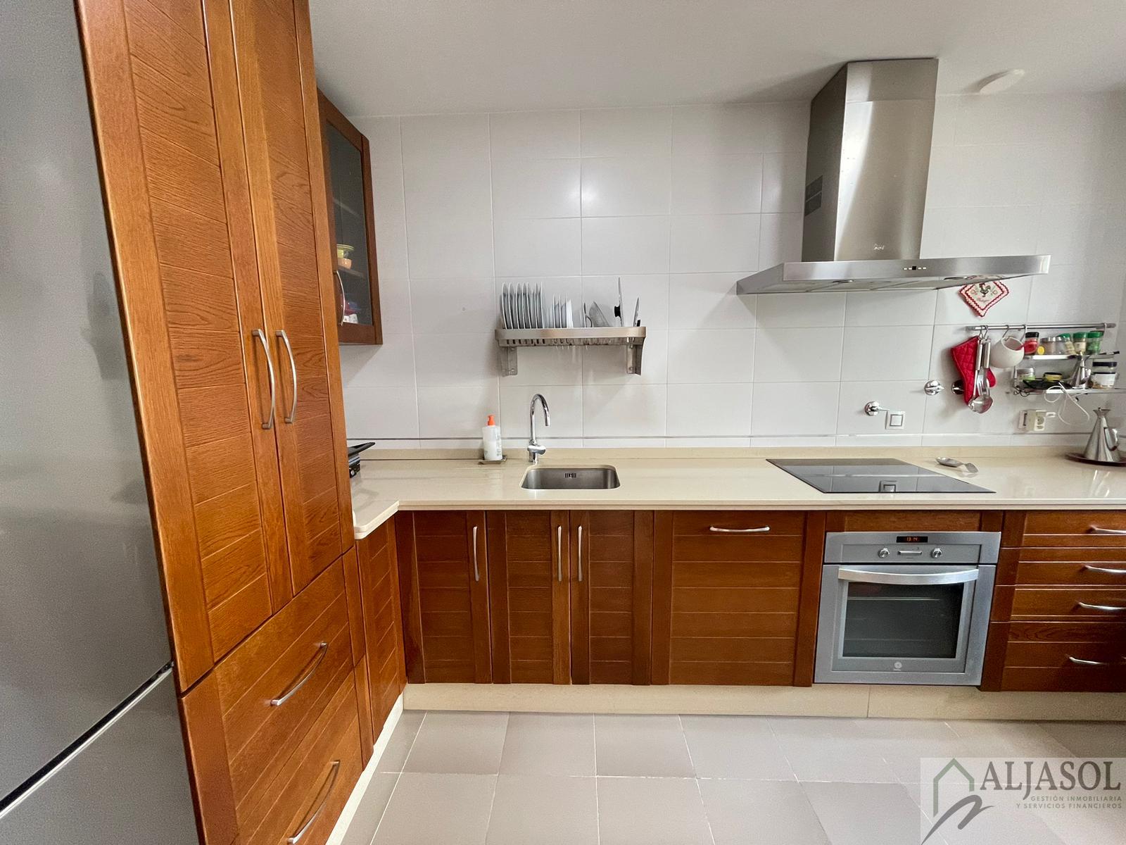 Venta de casa en Villanueva del Ariscal