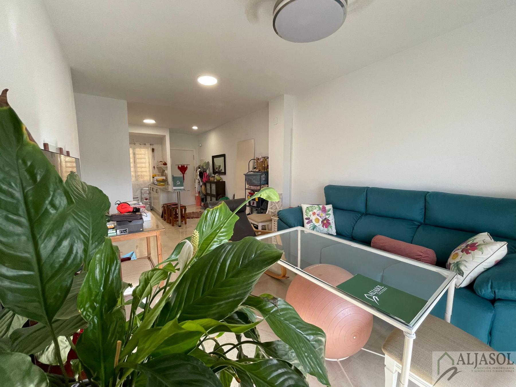 For sale of flat in Camas
