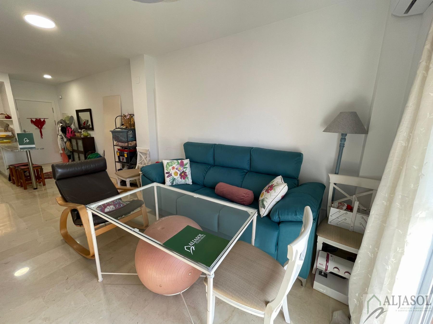 For sale of flat in Camas
