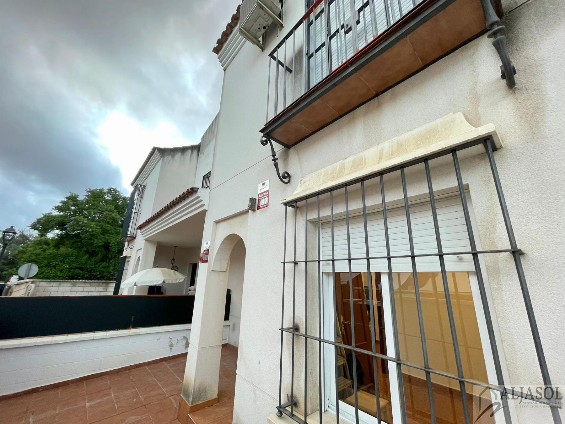 For sale of house in Umbrete