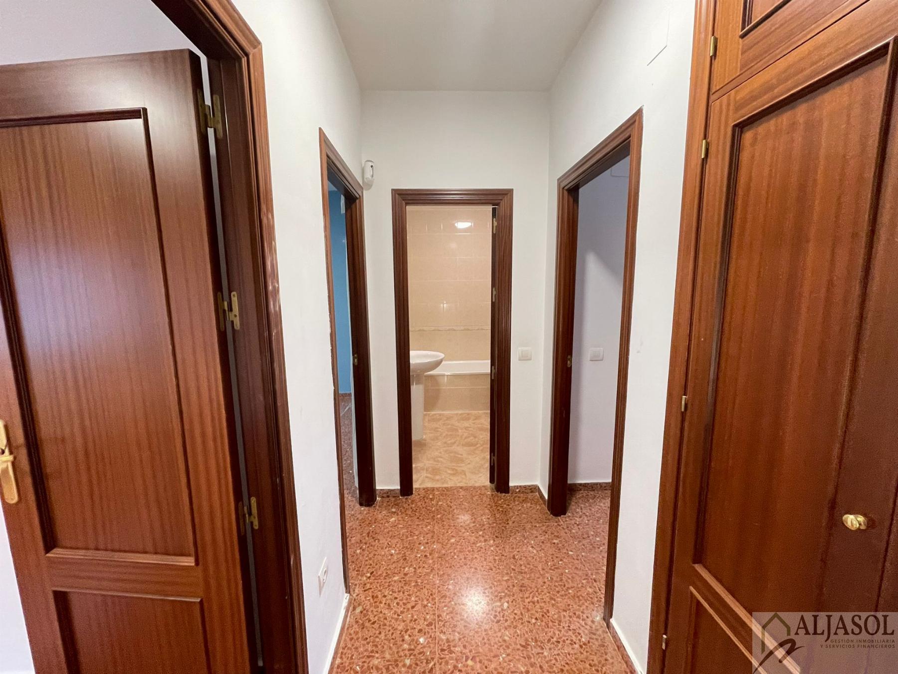 For sale of house in Umbrete