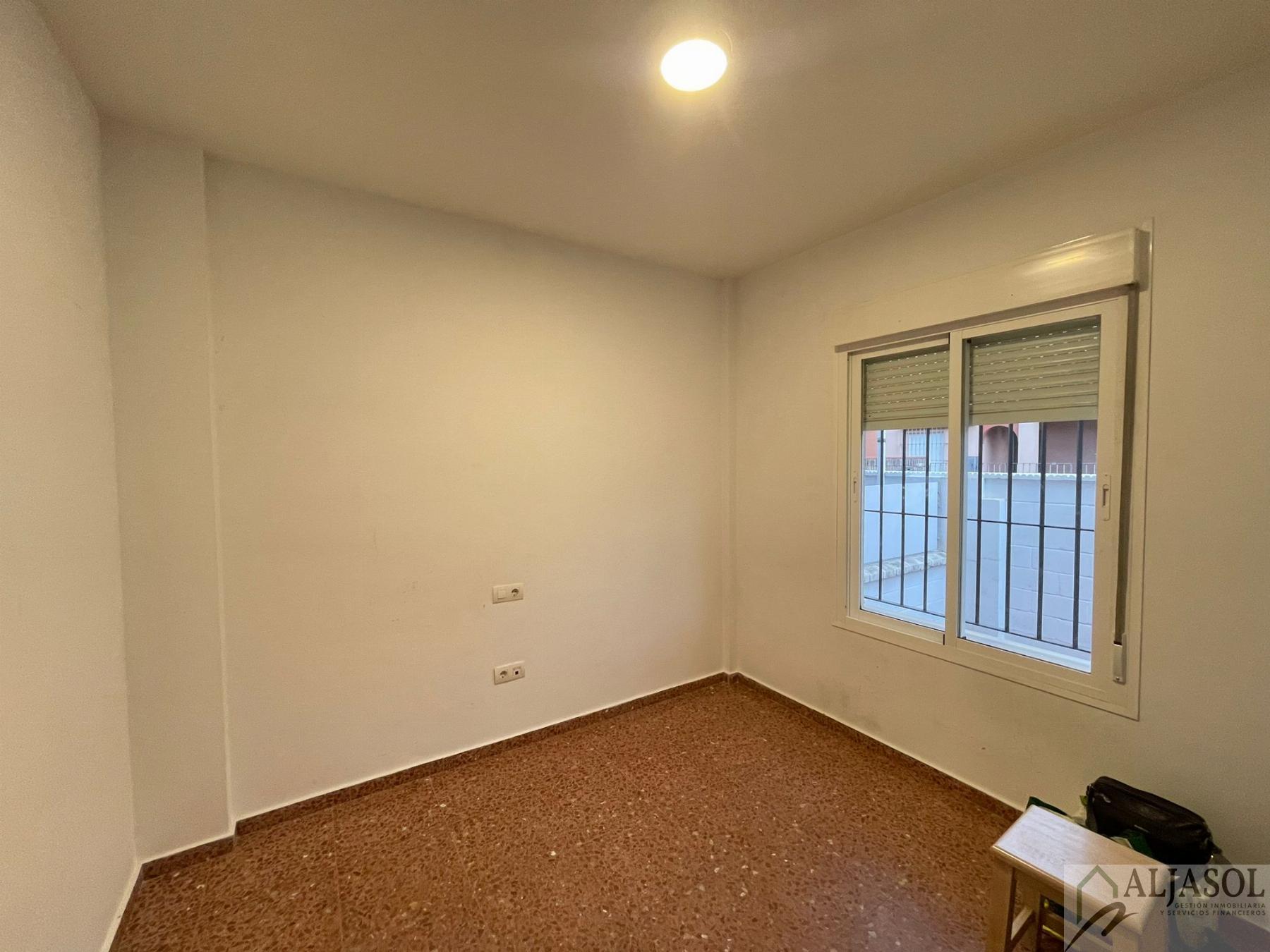 For sale of house in Umbrete