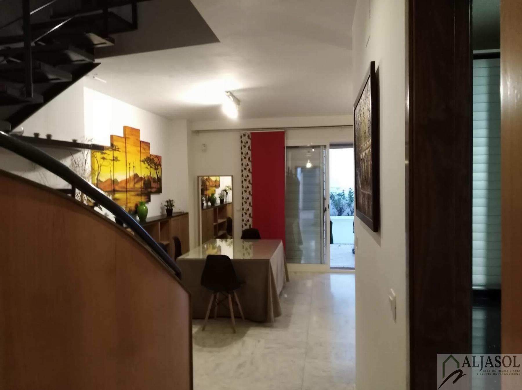 For sale of house in Umbrete